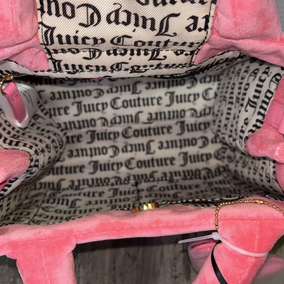 Juicy Couture Plush Crossbody - Picture 3 of 7